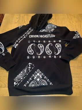Crooks & Castles Hoodie Men’s Large Black & White Graphic Print Medium M